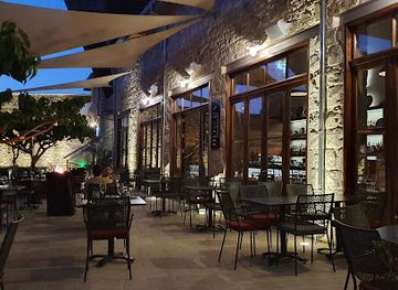 cyprus/paphos-forest/restaurant/honey-restaurant