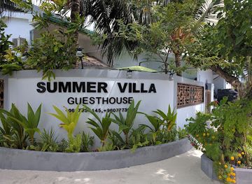 maldives/guraidhoo/restaurant/summer-villa-sky-view-restaurant