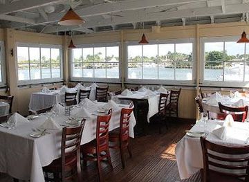 florida/miami/restaurant/15th-street-fisheries