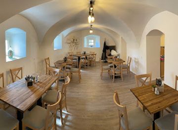 hungary/szigetkoz/restaurant/szumma-vendeglo