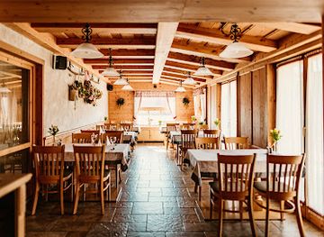 hungary/bakony/restaurant/kakukk-vendeglo-panzio