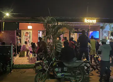 BON FEELING Restaurant & Lounge