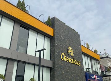 pakistan/peshawar/restaurant/cheezious-hbk-peshawar