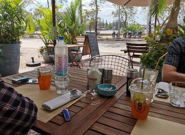 cambodia/kampot-province/restaurant/artisans-kampot