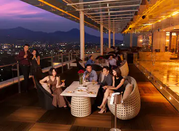 The 18th Restaurant and Lounge