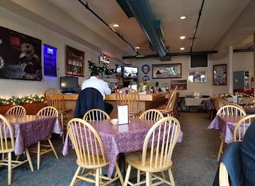 new-hampshire/laconia/restaurant/hectors-fine-food-spirits