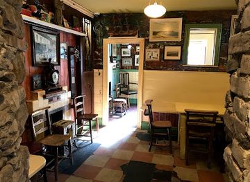 ireland/dingle/restaurant/bob-griffin-s-bar-dingle