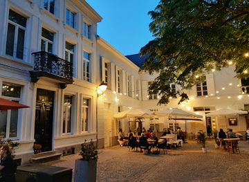 belgium/kortrijk/restaurant/cafe-rouge