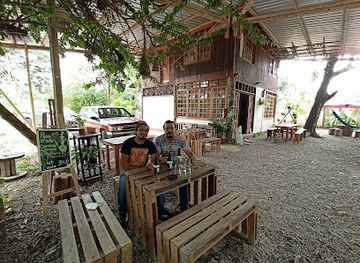 ecuador/tena/restaurant/smoky-beer