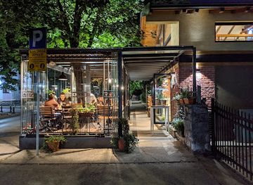 montenegro/niksic/restaurant/pekara