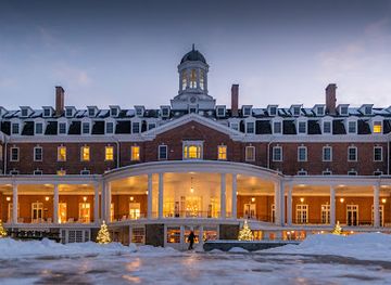 new-york/leatherstocking-region/restaurant/the-otesaga-resort-hotel