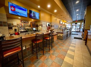 california/san-leandro/restaurant/round-table-pizza