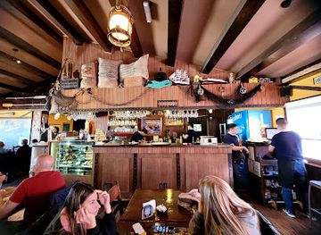 argentina/tierra-del-fuego-national-park/restaurant/el-viejo-marino