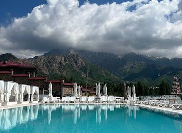 uzbekistan/chimgan-mountains/restaurant/balandda