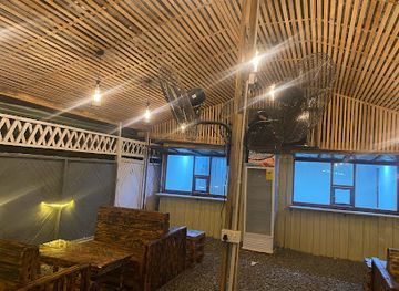 ghana/ga-adangbe/restaurant/green-plate-nigerian-kitchen-pub