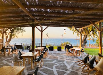 greece/dodecanese/restaurant/ta-filarakia