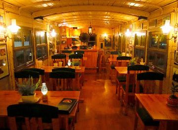 vietnam/dalat/restaurant/dalat-peace-cafe-hoa-binh