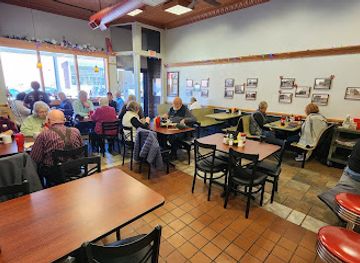 iowa/waterloo/restaurant/carpenter-s-diner