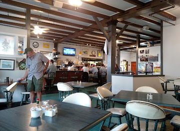 maine/portland/restaurant/the-porthole-restaurant-pub