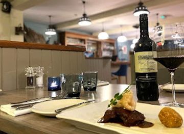 guernsey/rousse-tower/restaurant/saltwater-restaurant-beaucette-marina