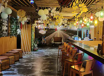 Retro Bistro : The Fine Multi Cuisine Restaurant ( Vadodara )