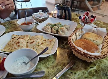 bahrain/juffair/restaurant/caucasia-restauarant-bahrain