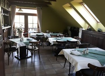 slovakia/zahorie/restaurant/salas-sobotistan