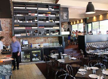 australia/canberra/manuka/restaurant/belluci-s-manuka