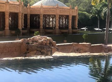 south-africa/pilanesberg-national-park/restaurant/crystal-court