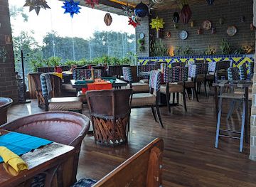 panama/panama-canal-zone/restaurant/hacienda-real-panama