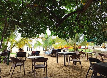 sri-lanka/unawatuna/restaurant/summer-garden-seafood-restaurant