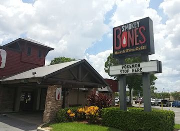 florida/orlando-theme-parks/restaurant/smokey-bones-orlando