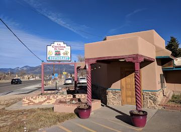new-mexico/carson-national-forest/restaurant/mante-s-chow-cart-southside