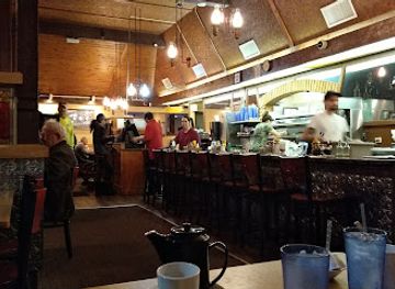 montana/butte/restaurant/hanging-five-restaurant