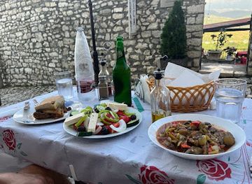 albania/tomorr-mountain/restaurant/temi-albanian-food