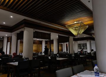 india/kochi/restaurant/grand-pavilion
