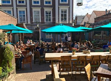 netherlands/delfland/restaurant/t-postkantoor