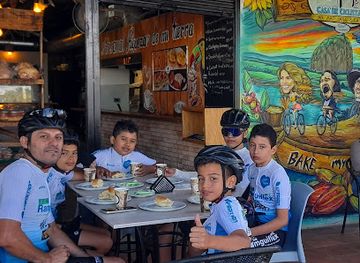 colombia/guatape/restaurant/casa-de-ciclistas-guatape