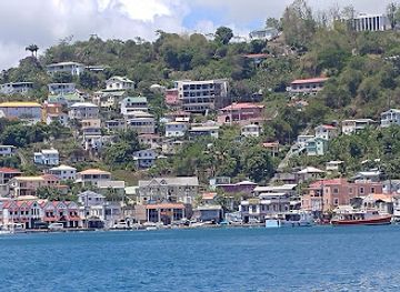 grenada/seven-sisters-falls/restaurant/bbs-crab-back
