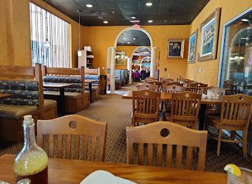 virginia/historic-triangle/restaurant/sal-s-by-victor