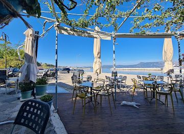 greece/corfu/kanoni/restaurant/posednio