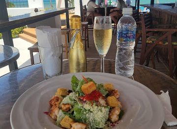 belize/caye-caulker/restaurant/lotus-by-hibisca