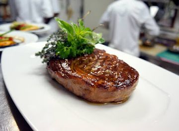 gabon/upper-ogooue-province/restaurant/roma-restaurant-hotel