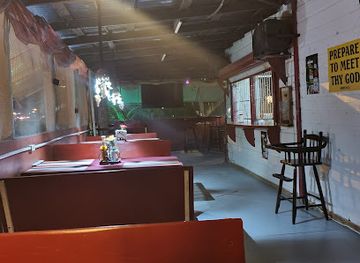 belize/belize-city/restaurant/mama-fide-restaurant-bar