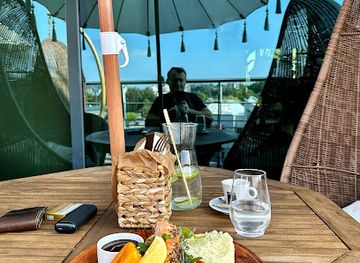 lithuania/dzukija/restaurant/coco-lounge