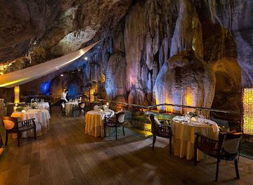 malaysia/west-coast/restaurant/jeff-s-cellar