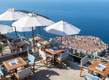 croatia/dalmatia/restaurant/restaurant-panorama