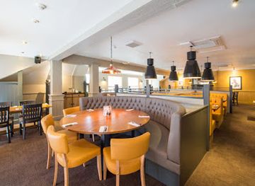 united-kingdom/glamorgan/restaurant/beefeater-walston-castle