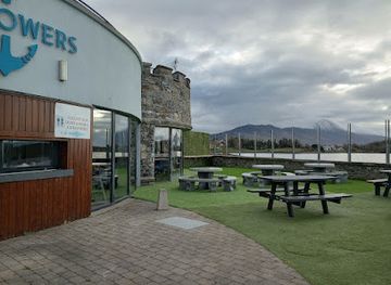 ireland/croagh-patrick/restaurant/the-towers-bar-restaurant-westport