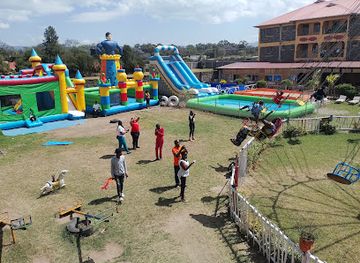 kenya/lake-nakuru-national-park/restaurant/lunar-park-grill-nakuru-city